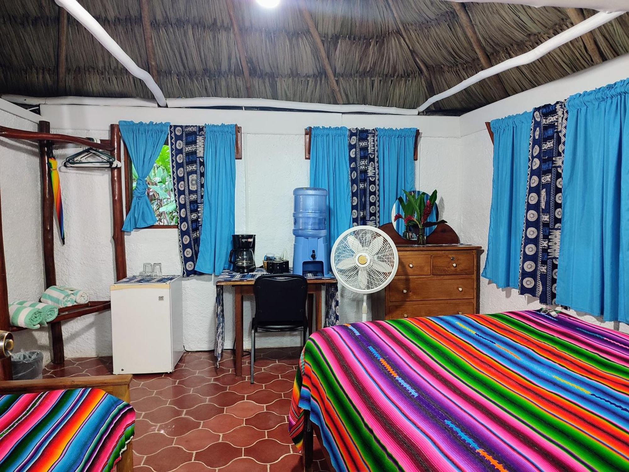 Maya Mountain Lodge San Ignacio Buitenkant foto