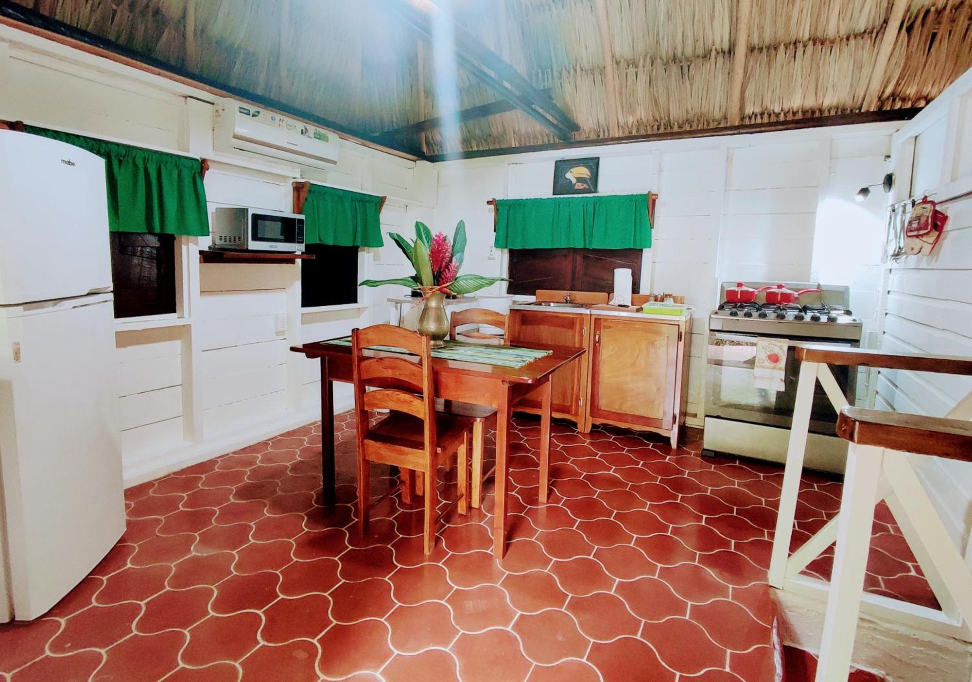 Maya Mountain Lodge San Ignacio Buitenkant foto