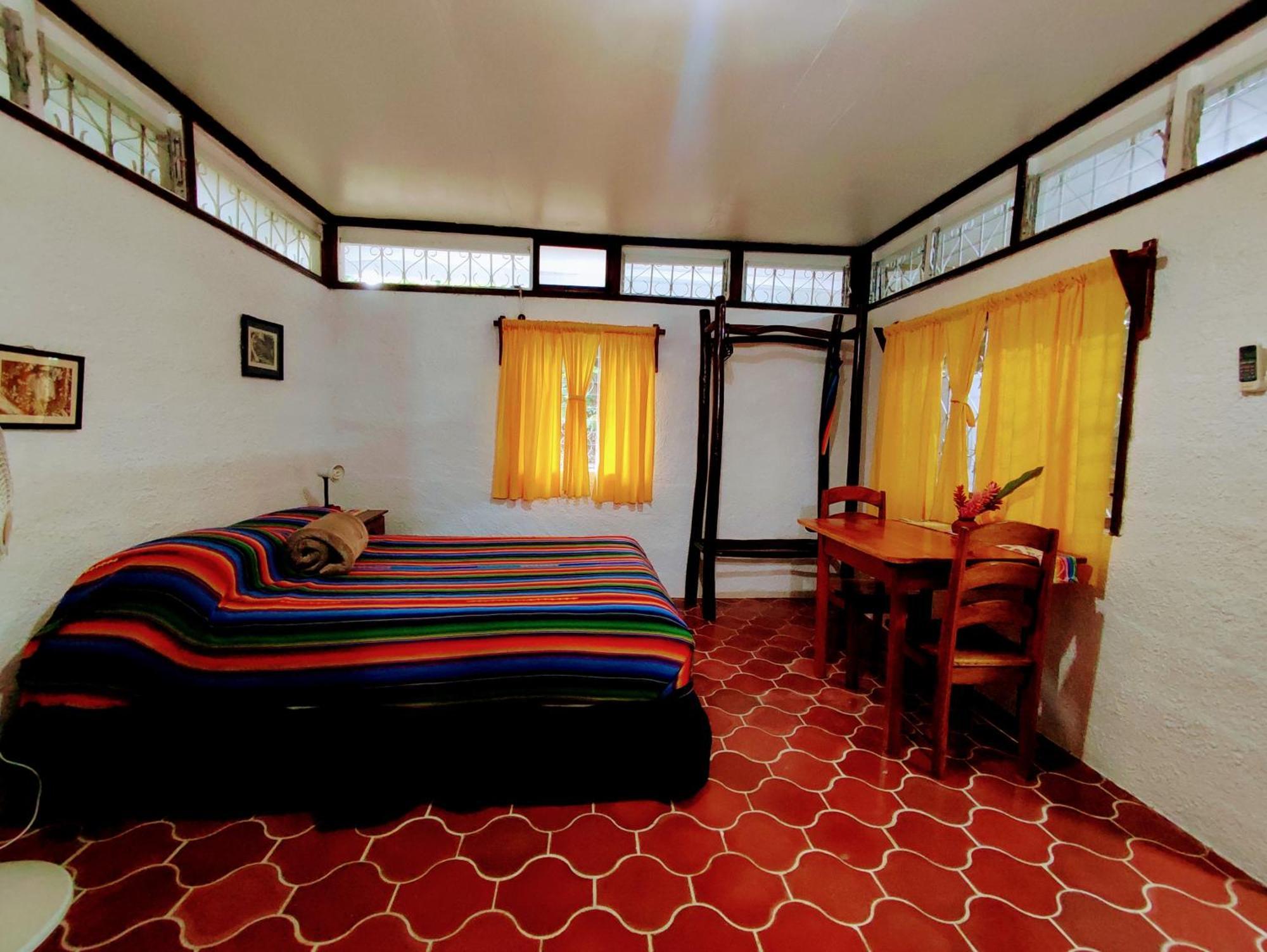 Maya Mountain Lodge San Ignacio Buitenkant foto