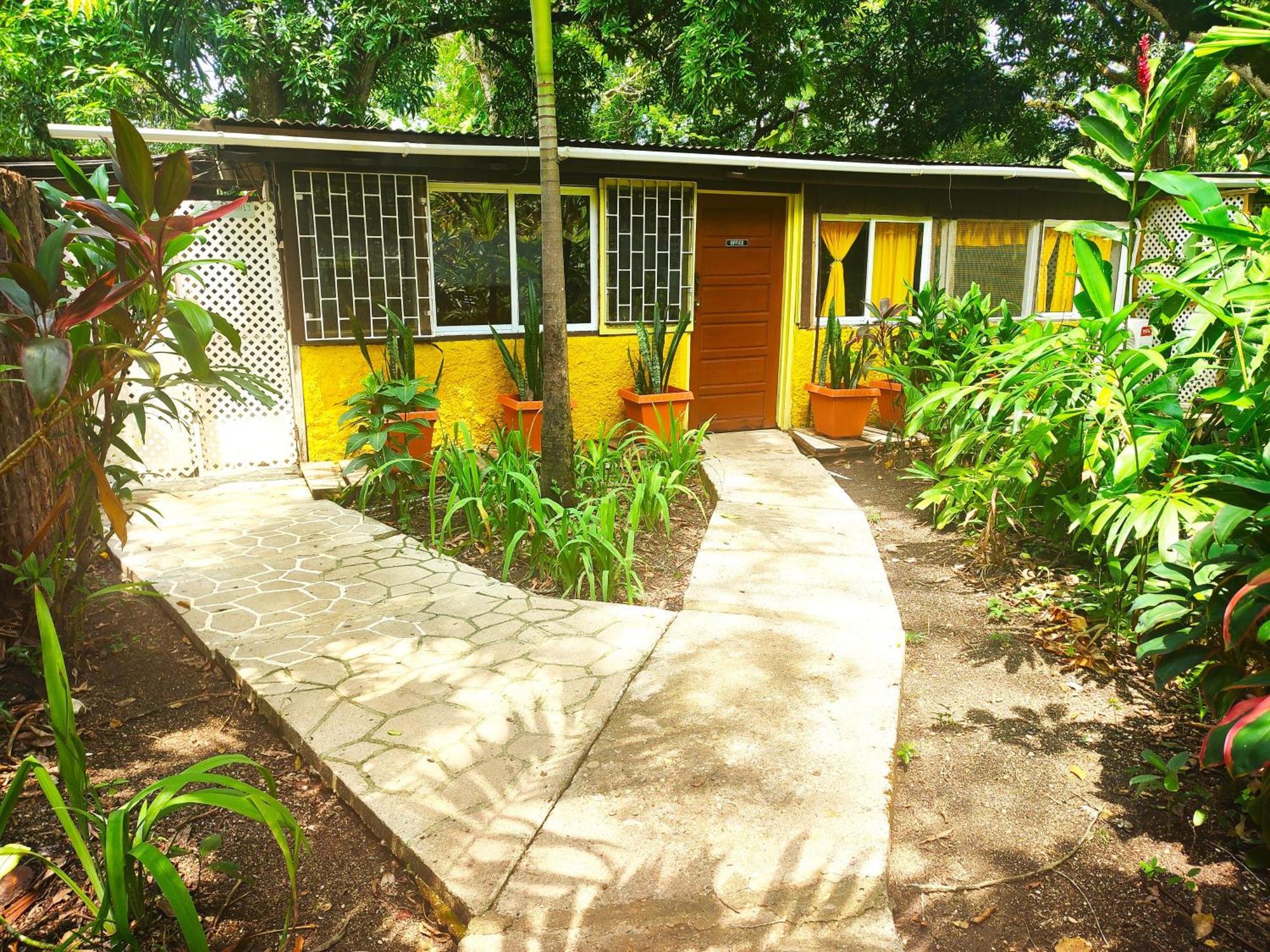 Maya Mountain Lodge San Ignacio Buitenkant foto
