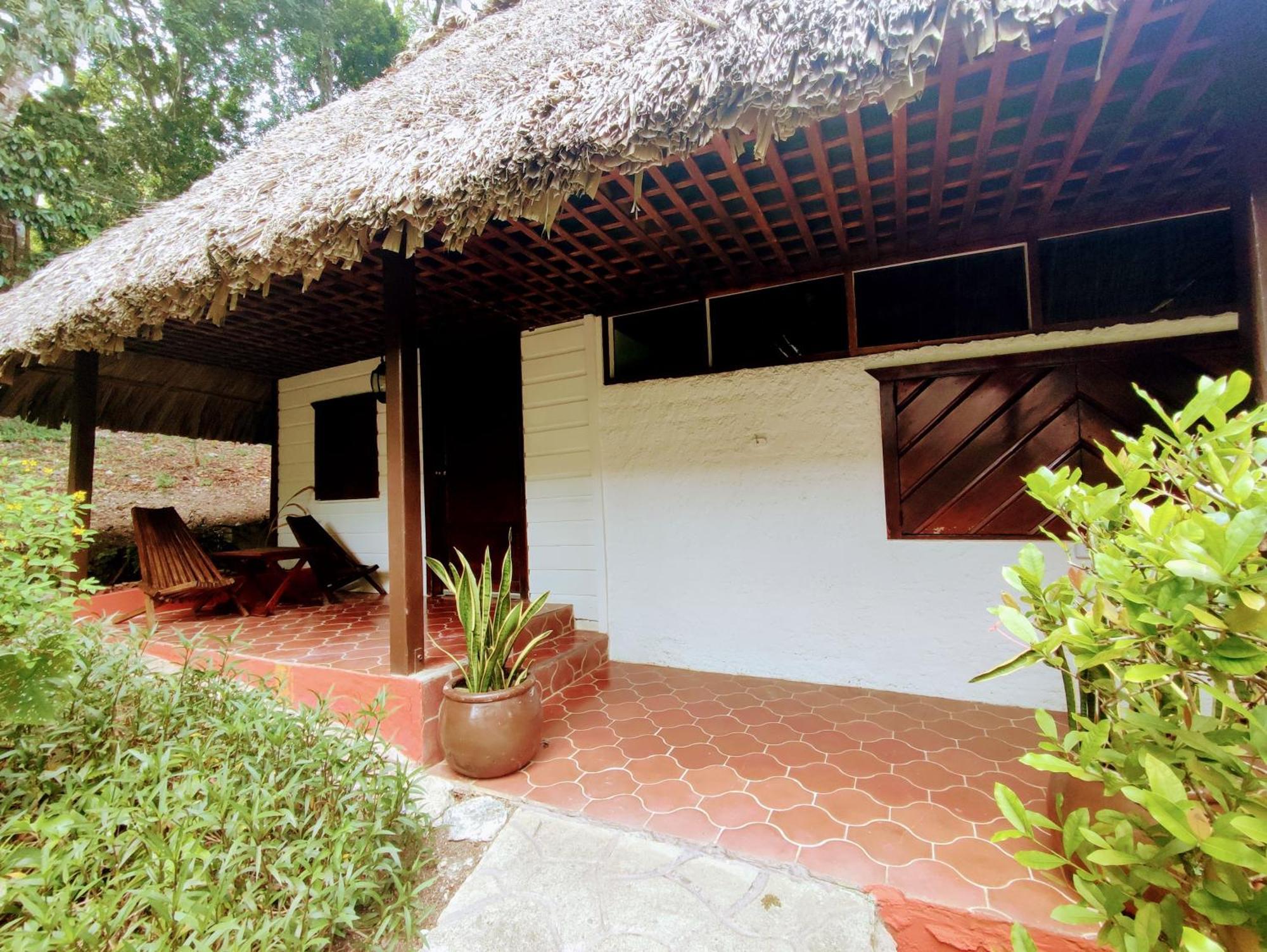Maya Mountain Lodge San Ignacio Buitenkant foto