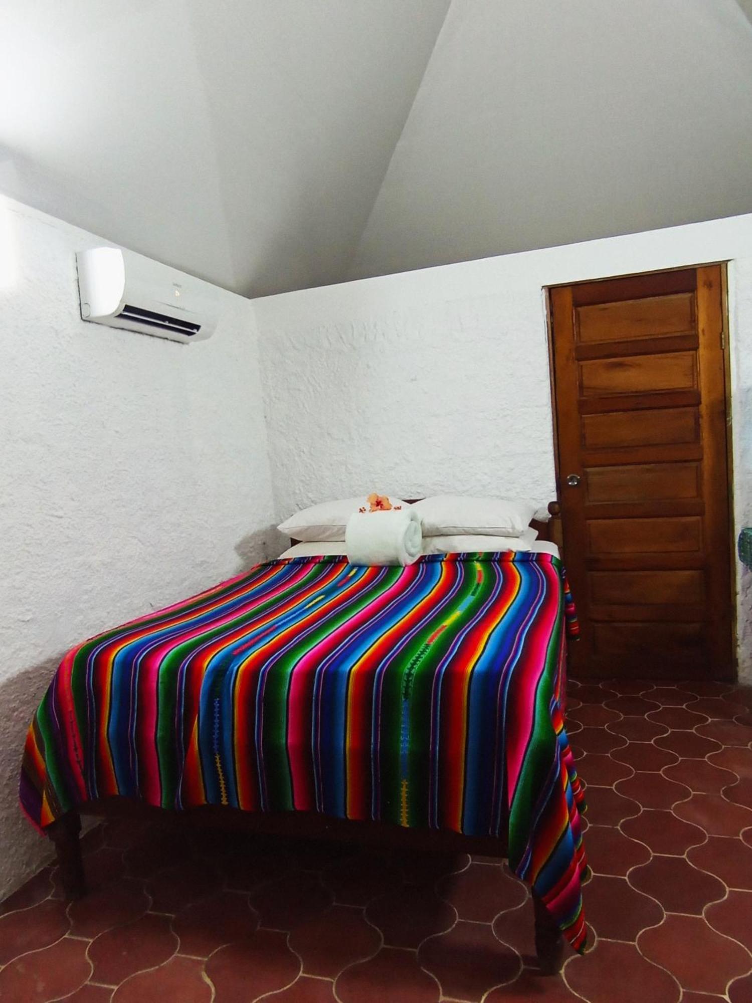 Maya Mountain Lodge San Ignacio Buitenkant foto